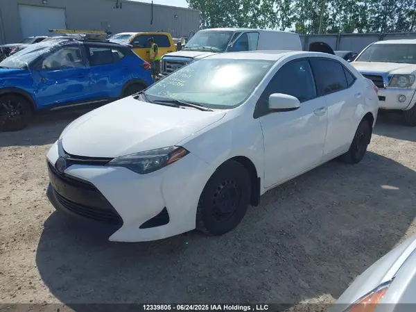 2T1BURHE2JC082399 2018 TOYOTA COROLLA - Image 2