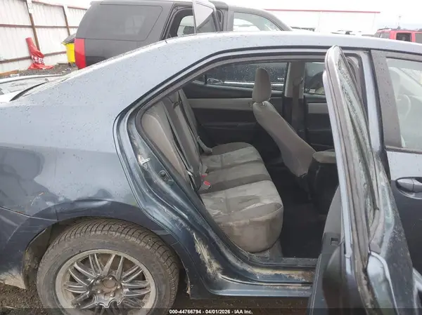 2T1BURHE2JC083052 2018 TOYOTA COROLLA - Image 8