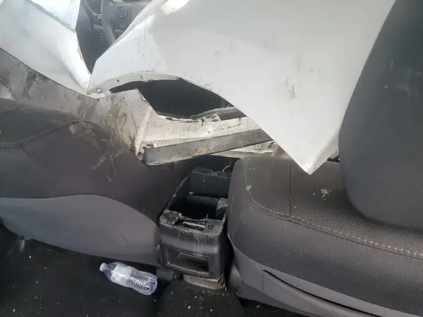2T1BURHE2JC085643 2018 TOYOTA COROLLA - Image 8