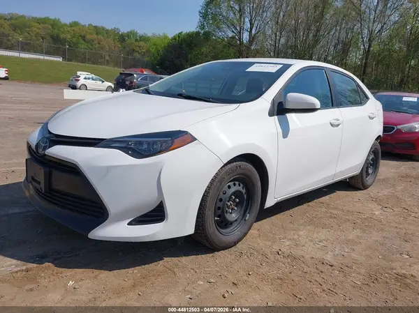 2T1BURHE2JC087053 2018 TOYOTA COROLLA - Image 2