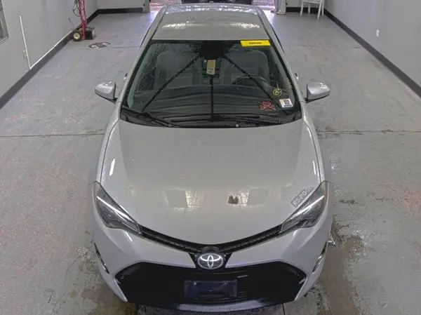 2T1BURHE2JC094763 2018 TOYOTA COROLLA - Image 2