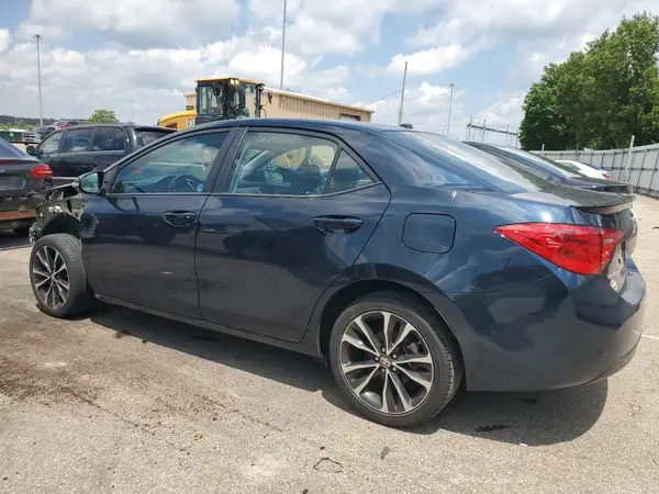 2T1BURHE2JC098666 2018 TOYOTA COROLLA - Image 2