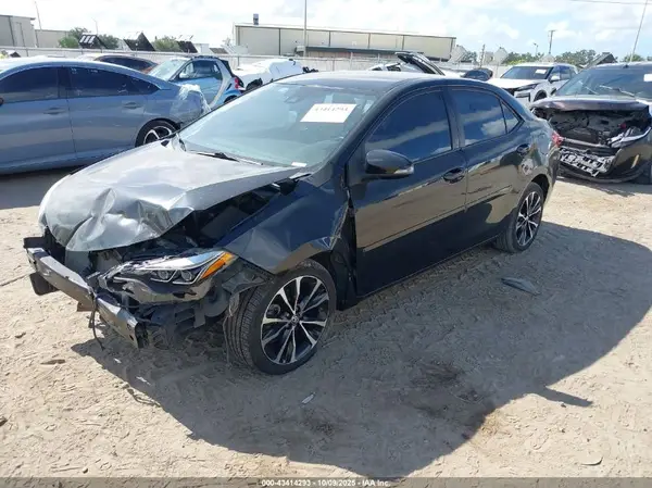2T1BURHE2JC099798 2018 TOYOTA COROLLA - Image 2