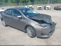 2T1BURHE2JC103476 2018 TOYOTA COROLLA