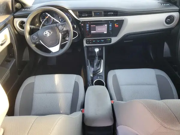 2T1BURHE2JC105759 2018 TOYOTA COROLLA - Image 8