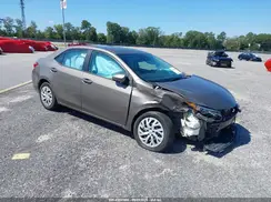 2T1BURHE2JC106412 2018 TOYOTA COROLLA
