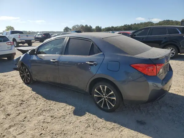 2T1BURHE2JC110928 2018 TOYOTA COROLLA - Image 2
