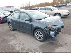 2T1BURHE2JC112727 2018 TOYOTA COROLLA