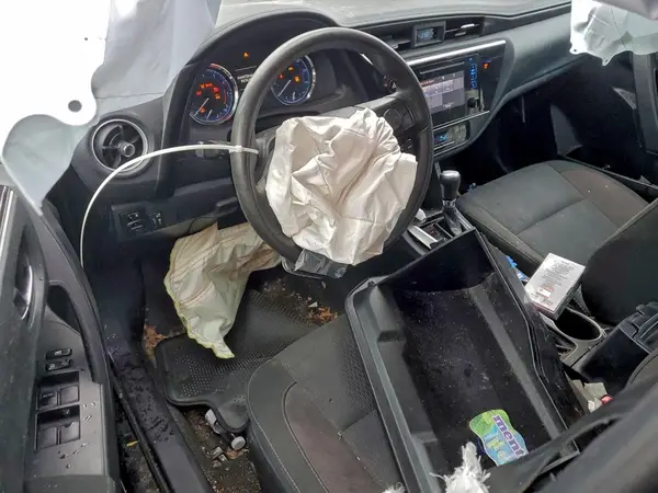 2T1BURHE2JC113747 2018 TOYOTA COROLLA - Image 8