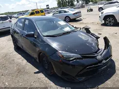 2T1BURHE2JC117412 2018 TOYOTA COROLLA
