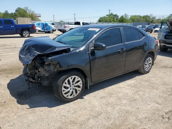 2T1BURHE2JC118611 2018 TOYOTA COROLLA - Image 1