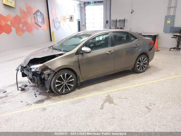 2T1BURHE2JC120391 2018 TOYOTA COROLLA - Image 2