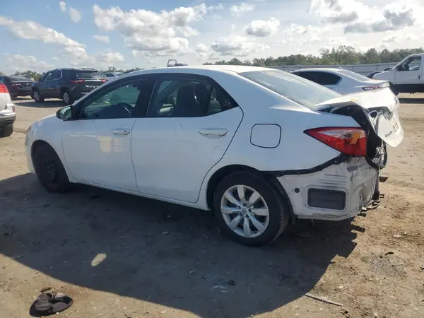 2T1BURHE2JC120679 2018 TOYOTA COROLLA - Image 2