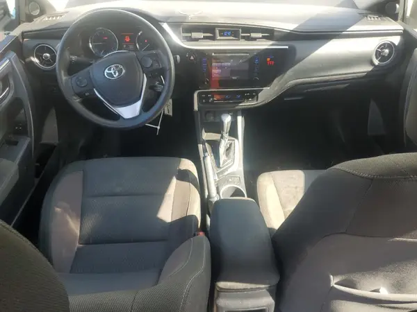 2T1BURHE2JC120679 2018 TOYOTA COROLLA - Image 8