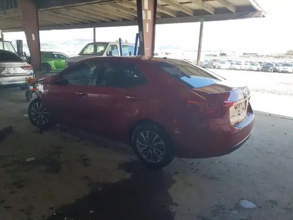 2T1BURHE2JC965404 2018 TOYOTA COROLLA - Image 2