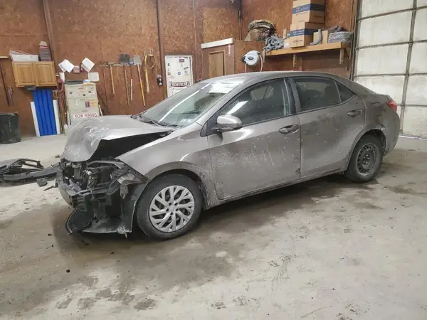 2T1BURHE2JC966505 2018 TOYOTA COROLLA - Image 1
