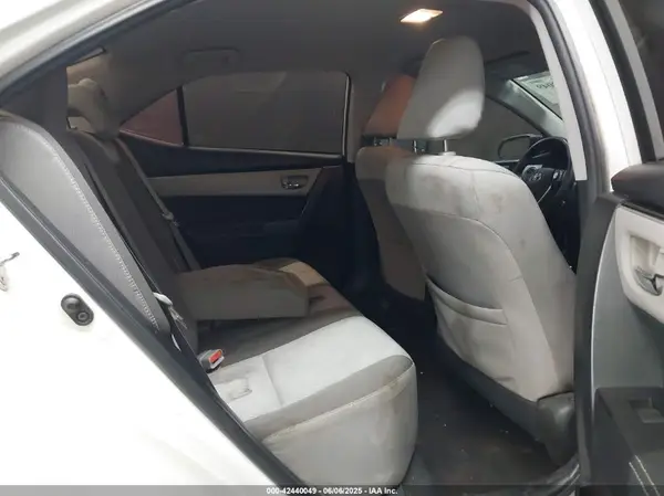 2T1BURHE2JC968609 2018 TOYOTA COROLLA - Image 8