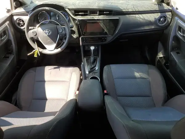 2T1BURHE2JC969565 2018 TOYOTA COROLLA - Image 8