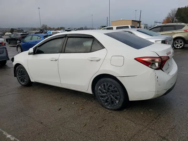 2T1BURHE2JC980808 2018 TOYOTA COROLLA - Image 2