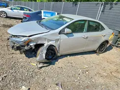 2T1BURHE2JC985099 2018 TOYOTA COROLLA