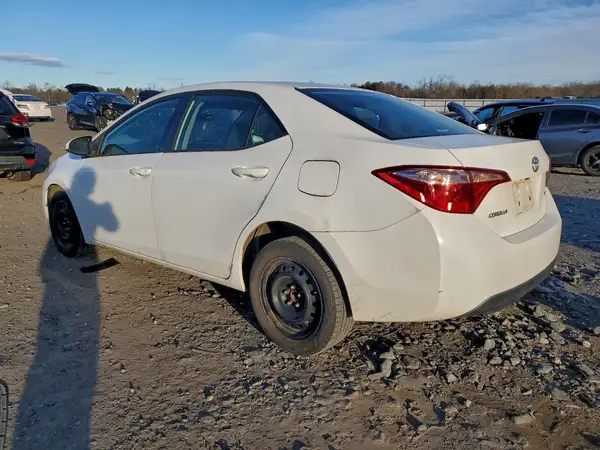 2T1BURHE2JC987340 2018 TOYOTA COROLLA - Image 2