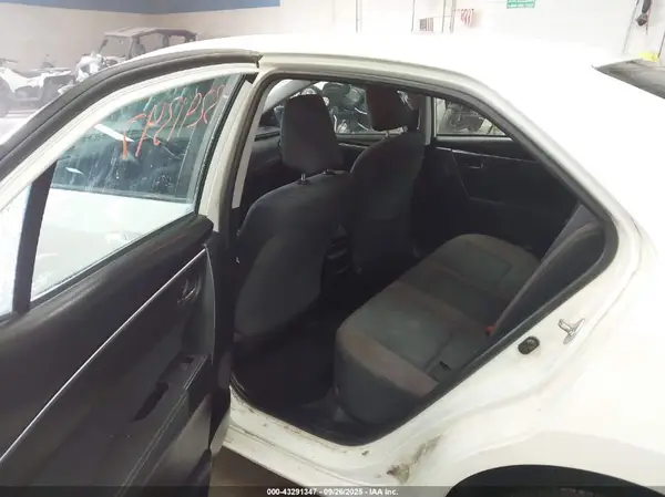 2T1BURHE2JC989833 2018 TOYOTA COROLLA - Image 8