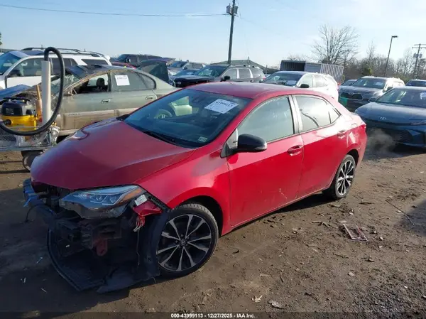 2T1BURHE2JC993218 2018 TOYOTA COROLLA - Image 2