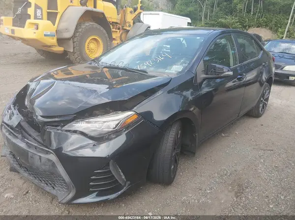 2T1BURHE2JC994577 2018 TOYOTA COROLLA - Image 2