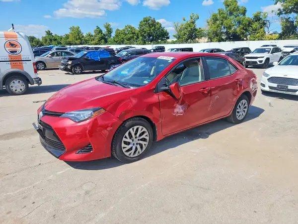 2T1BURHE2JC994997 2018 TOYOTA COROLLA - Image 1