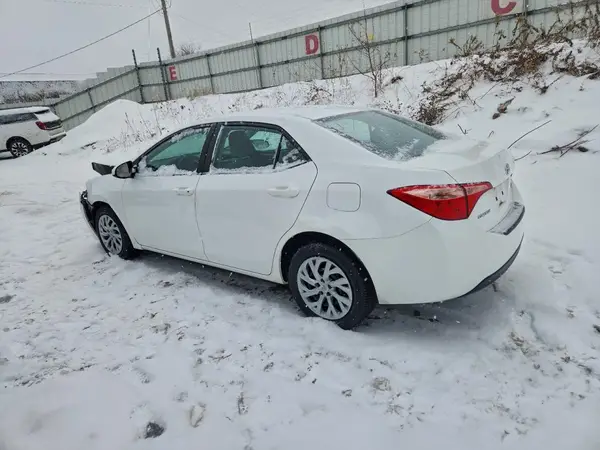 2T1BURHE2KC125494 2019 TOYOTA COROLLA - Image 2