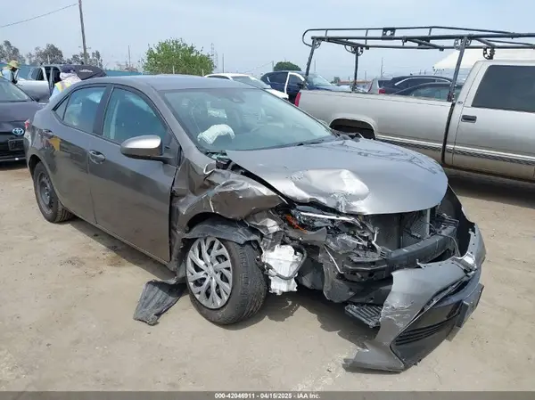 2T1BURHE2KC127455 2019 TOYOTA COROLLA - Image 1