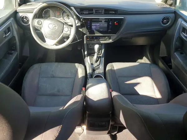 2T1BURHE2KC128069 2019 TOYOTA COROLLA - Image 8