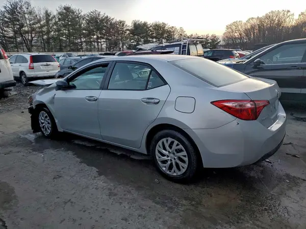 2T1BURHE2KC128542 2019 TOYOTA COROLLA - Image 2