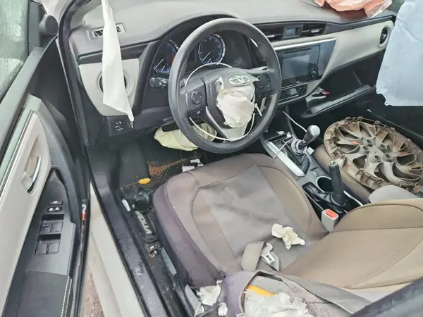 2T1BURHE2KC129366 2019 TOYOTA COROLLA - Image 8