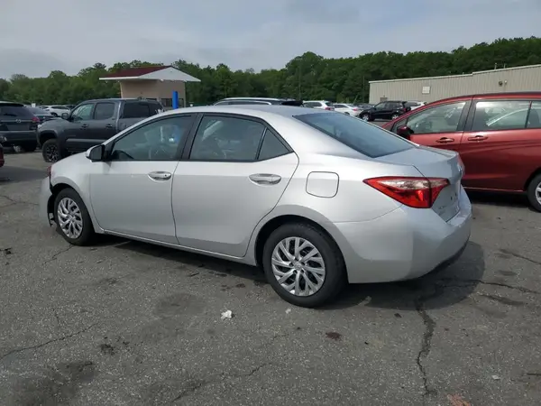 2T1BURHE2KC135247 2019 TOYOTA COROLLA - Image 2