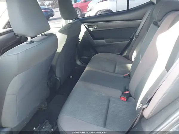 2T1BURHE2KC136219 2019 TOYOTA COROLLA - Image 8