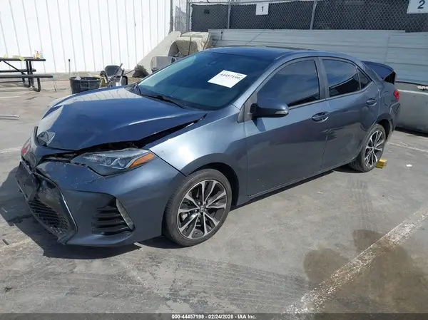 2T1BURHE2KC141503 2019 TOYOTA COROLLA - Image 2