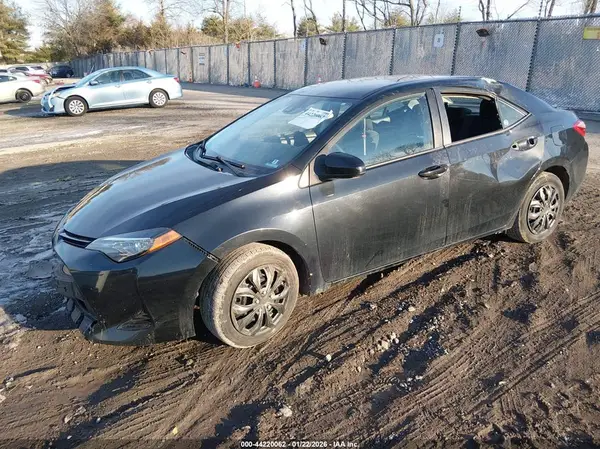 2T1BURHE2KC150279 2019 TOYOTA COROLLA - Image 2