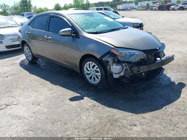 2T1BURHE2KC150721 2019 TOYOTA COROLLA - Image 1