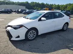 2T1BURHE2KC152243 2019 TOYOTA COROLLA