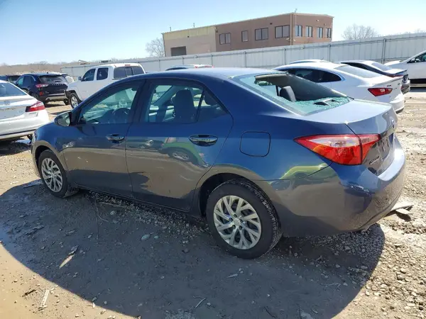 2T1BURHE2KC152968 2019 TOYOTA COROLLA - Image 2