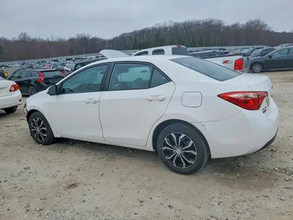 2T1BURHE2KC167311 2019 TOYOTA COROLLA - Image 2