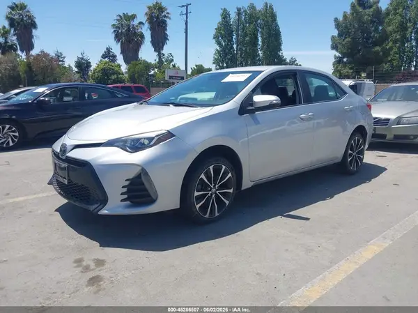 2T1BURHE2KC172752 2019 TOYOTA COROLLA - Image 2