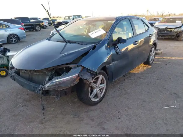 2T1BURHE2KC181113 2019 TOYOTA COROLLA - Image 2