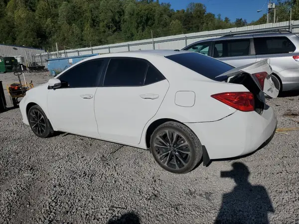2T1BURHE2KC196243 2019 TOYOTA COROLLA - Image 2