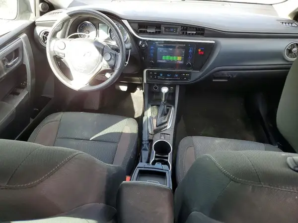 2T1BURHE2KC196677 2019 TOYOTA COROLLA - Image 8