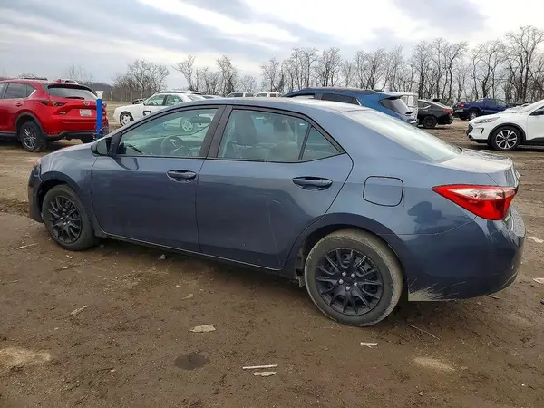 2T1BURHE2KC200260 2019 TOYOTA COROLLA - Image 2