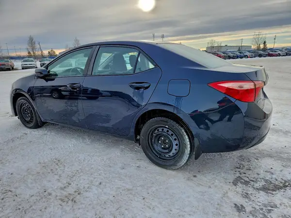 2T1BURHE2KC200565 2019 TOYOTA COROLLA - Image 2