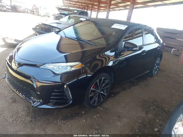 2T1BURHE2KC201585 2019 TOYOTA COROLLA - Image 2