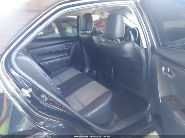 2T1BURHE2KC201585 2019 TOYOTA COROLLA - Image 8